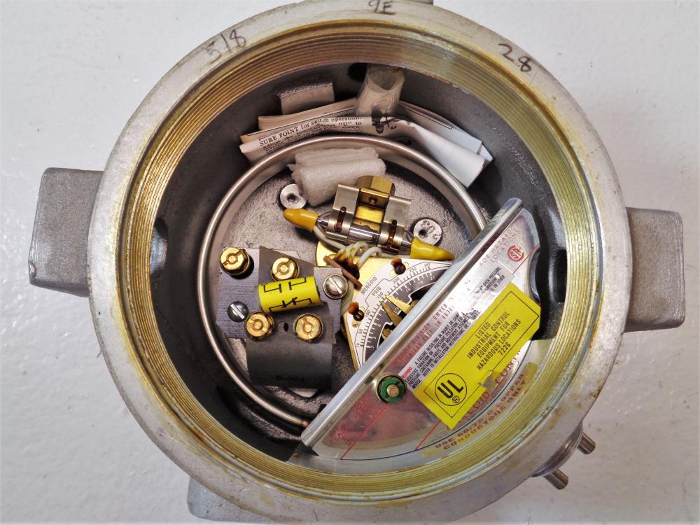 Mercoid Control Pressure Switch DAH-41-152-9E